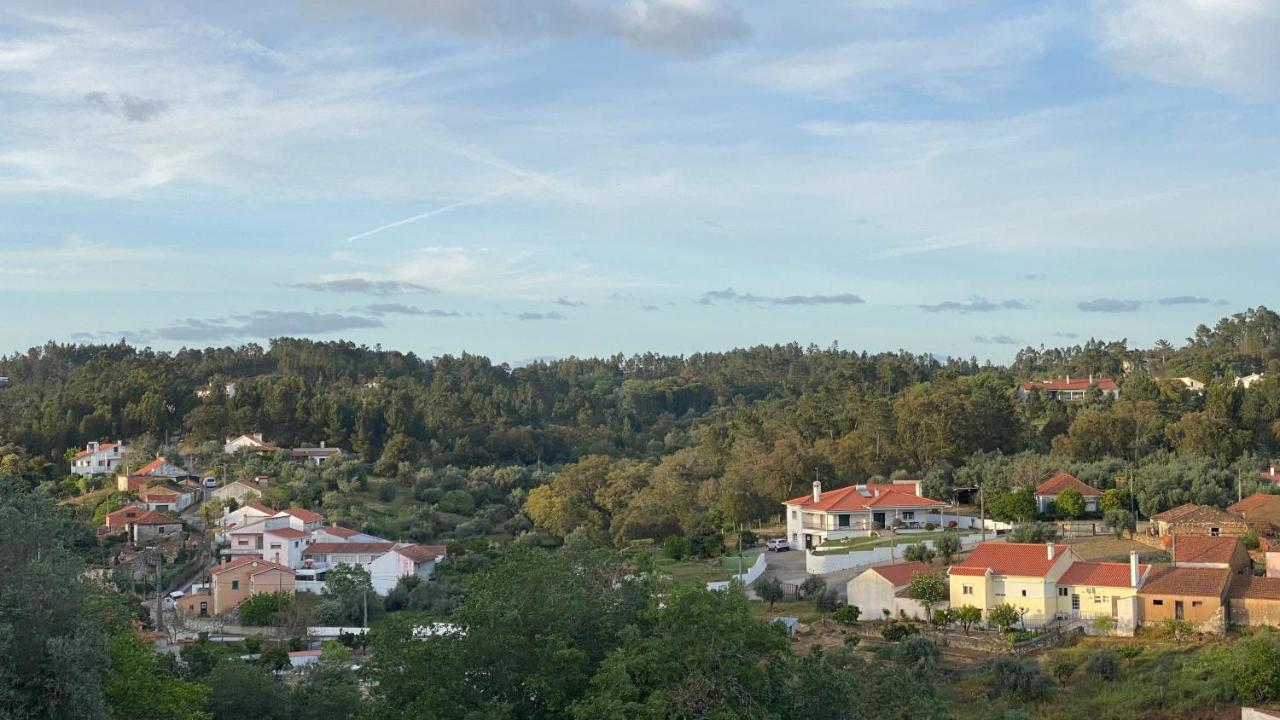 Casalinho In Portugal Country House โตมาร์ ภายนอก รูปภาพ